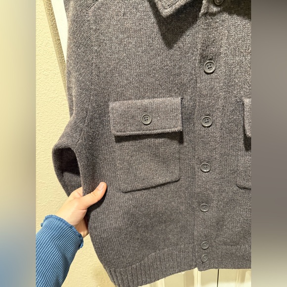 Uniqlo Lambswool 100% Unisex Brown Cardigan , size XS - Picture 7 of 10